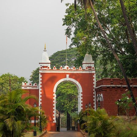 Sawantwadi Palace Boutique Art Hotel Экстерьер фото