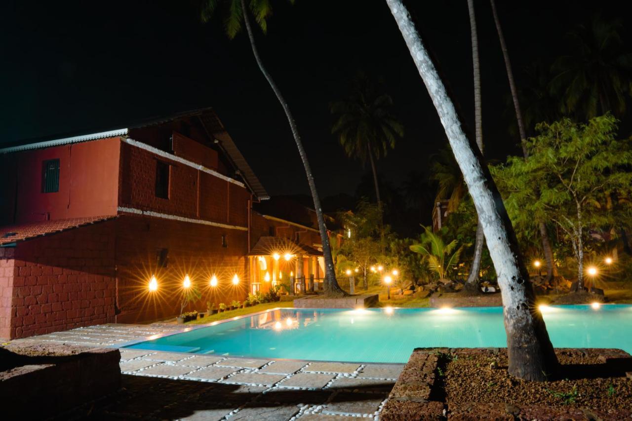 Sawantwadi Palace Boutique Art Hotel Экстерьер фото