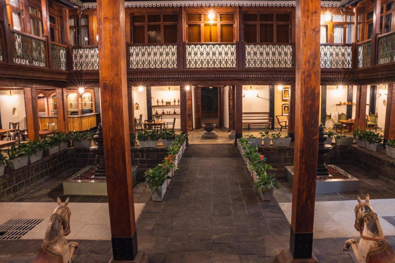 Sawantwadi Palace Boutique Art Hotel Экстерьер фото