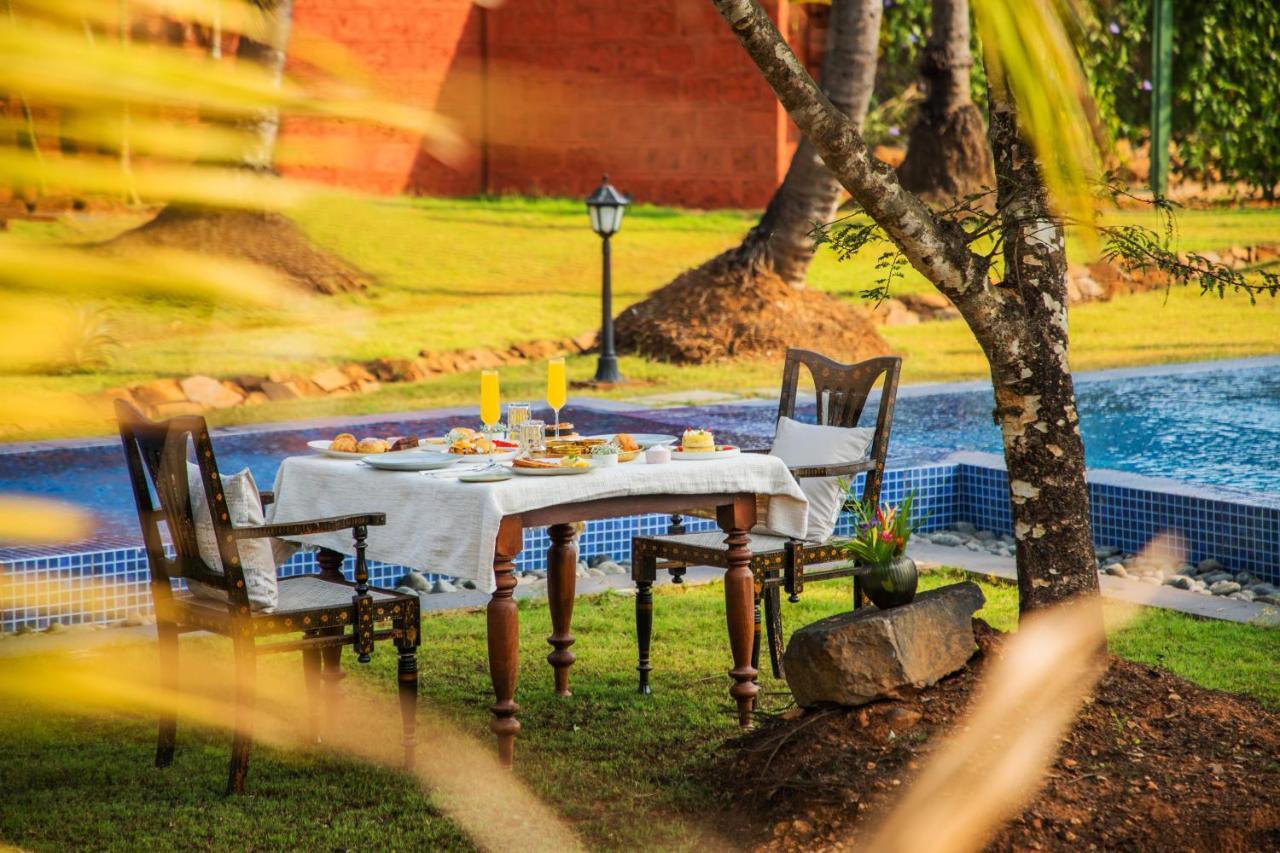 Sawantwadi Palace Boutique Art Hotel Экстерьер фото