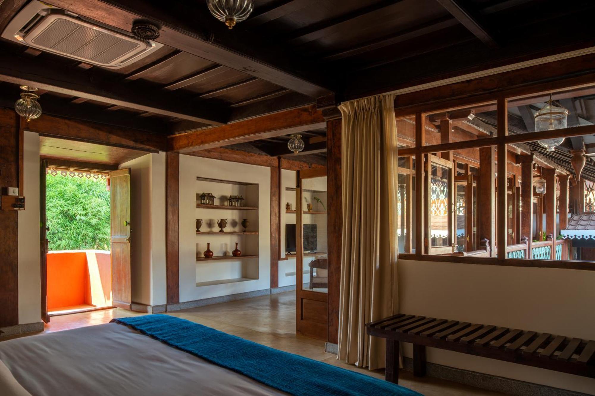 Sawantwadi Palace Boutique Art Hotel Экстерьер фото