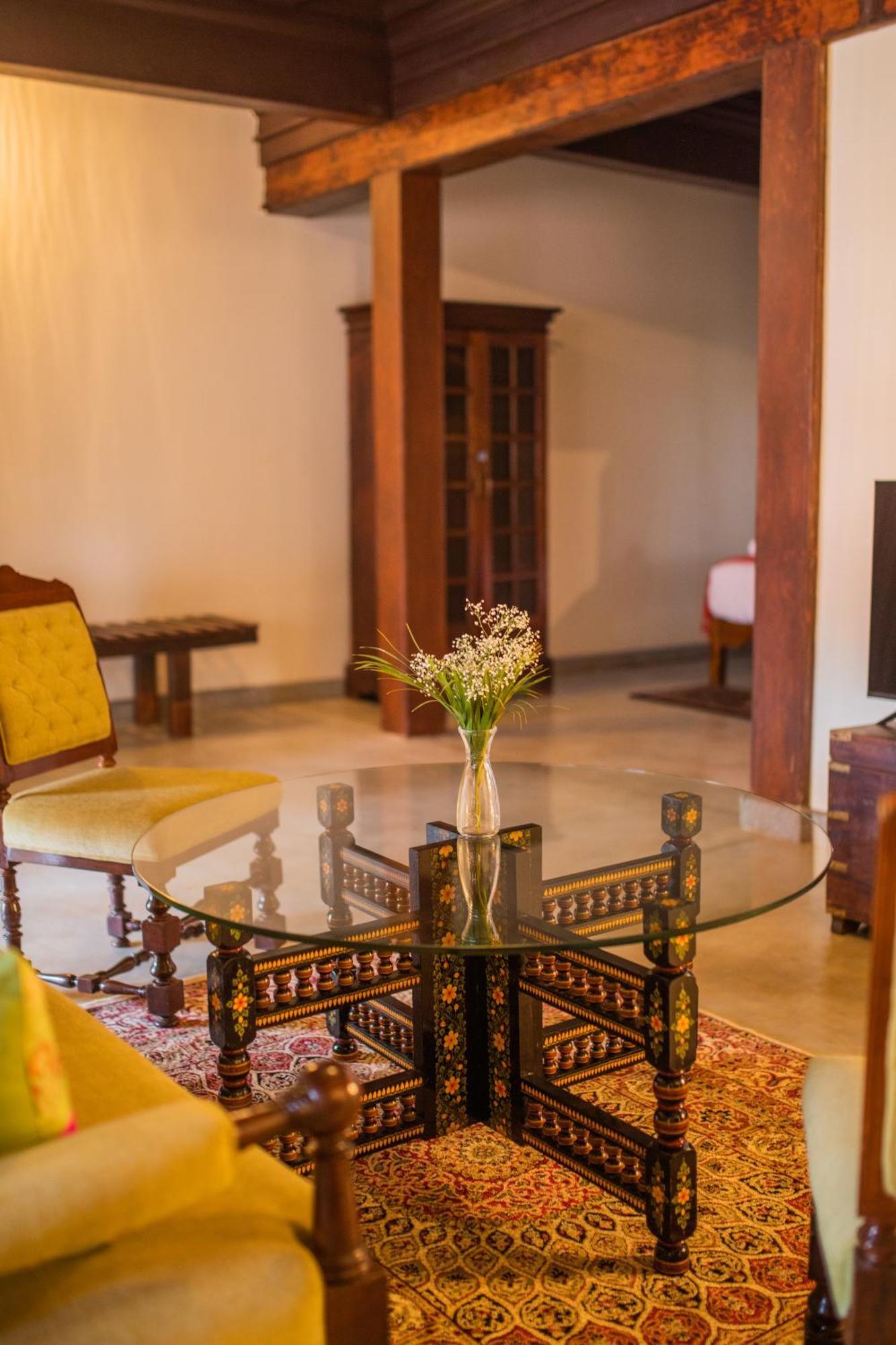 Sawantwadi Palace Boutique Art Hotel Экстерьер фото