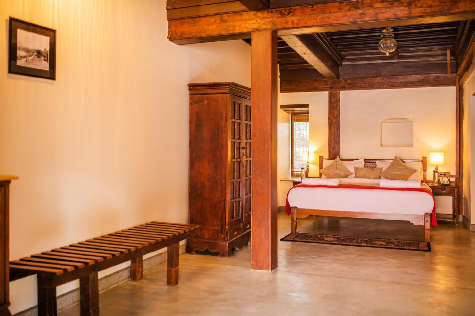 Sawantwadi Palace Boutique Art Hotel Экстерьер фото